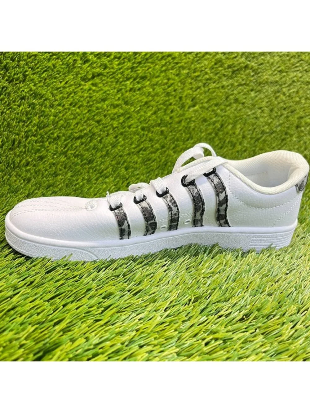 K-Swiss Court Pro II Leopard Womens Size 8 White Black Athletic Shoes Sneakers